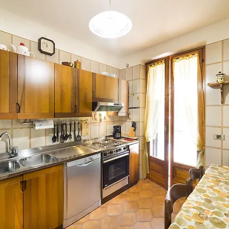 Casa Carla-con Giardino,vicino Al Centro E Ac *