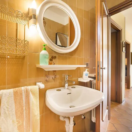 Apartman Casa Carla-con Giardino,vicino Al Centro E Ac