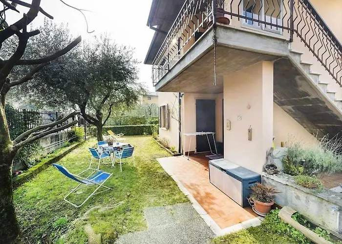Casa Carla-con Giardino , Vicino Al Centro E Apartamento