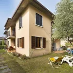 Casa Carla-con Giardino,vicino Al Centro E Ac *