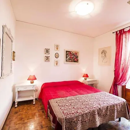 Casa Carlacon Giardino Vicino Al Centro E Apartment Garda (Verona)
