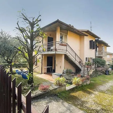 Apartment Casa Carlacon Giardino Vicino Al Centro E Garda (Verona)