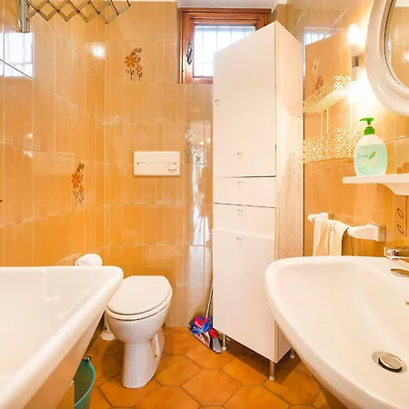 Casa Carla-con Giardino,vicino Al Centro E Ac *